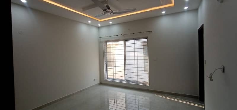 3 Beds Brand New 10 Marla Upper Portion Rent in Eden City DHA Phase 8 Airport road Lahore. 5