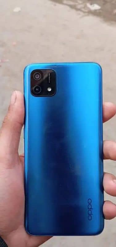 OPPO A16e 4 64 eye catching blue 2