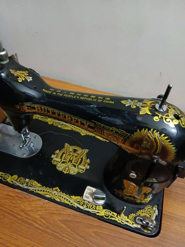 imported Butterfly brand sewing machine 2