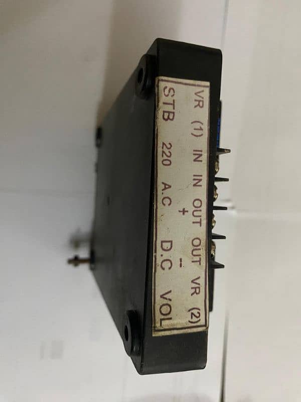 Generator AVR 1