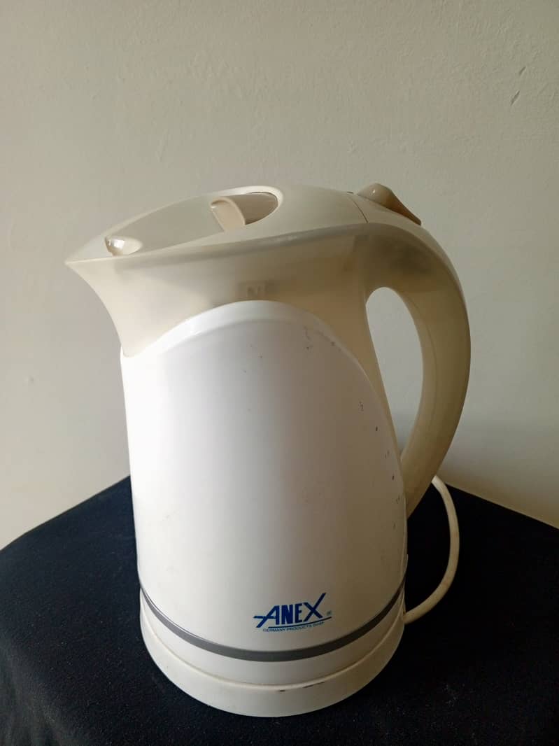 Electric Kettle 1