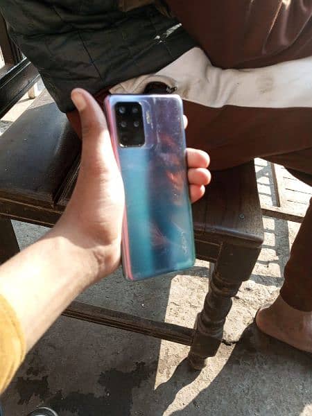 OPPO F19 Pro 4