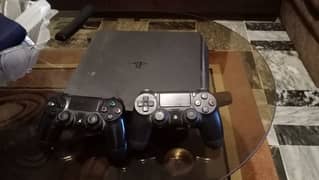 PS4