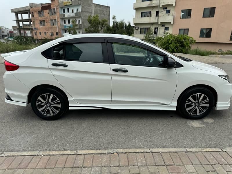 Honda City Aspire 1.5 CVT 2021 Top of Line 6