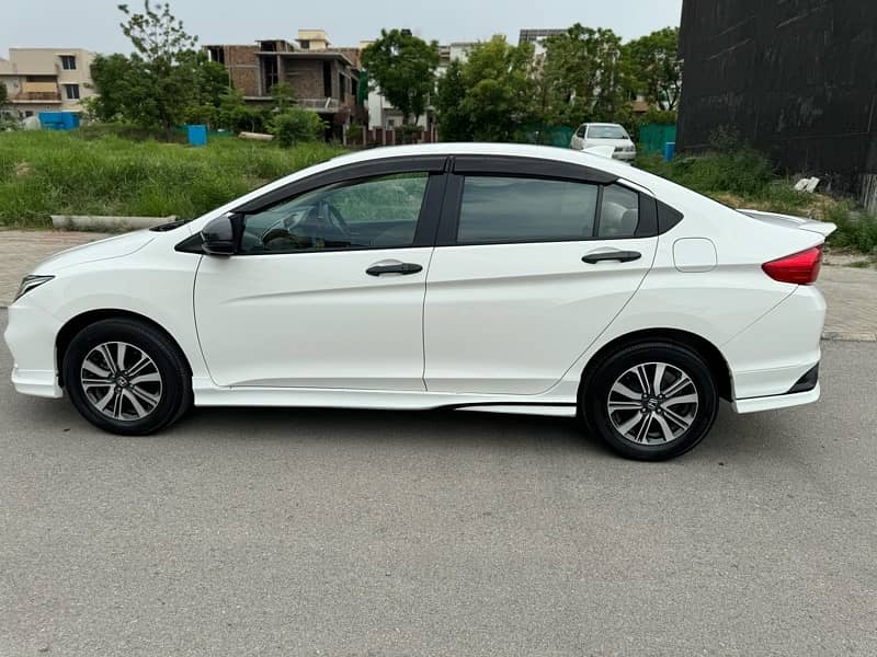 Honda City Aspire 1.5 CVT 2021 Top of Line 11