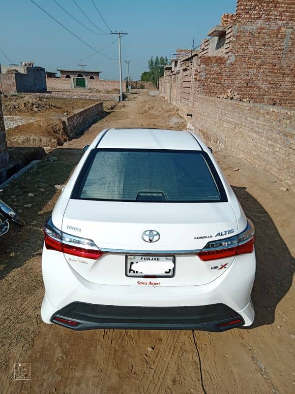 Toyota Corolla Altis special edition 2022 3