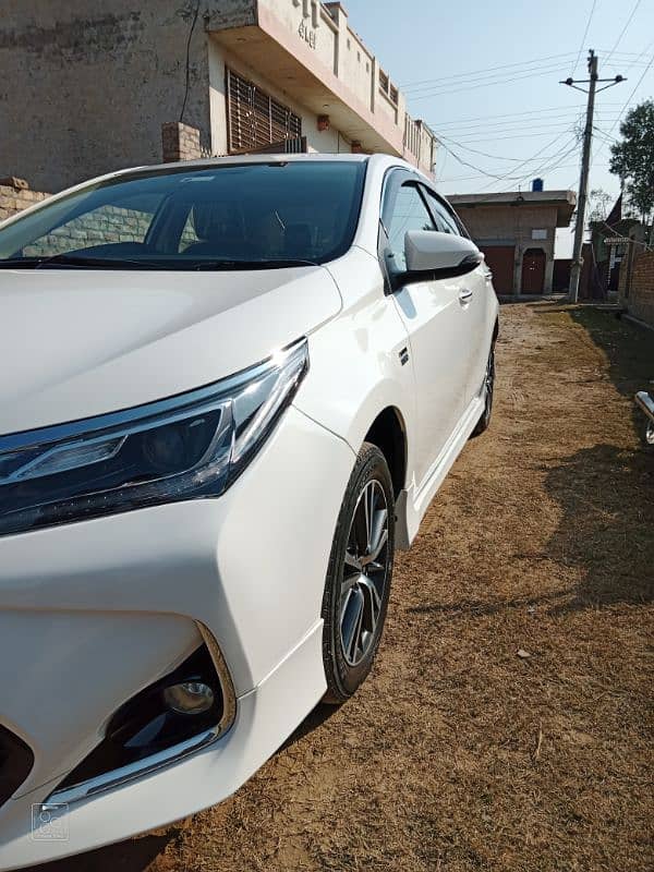 Toyota Corolla Altis special edition 2022 4