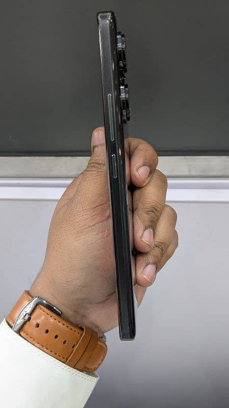 REDMI NOTE 13 PRO PLUS 6