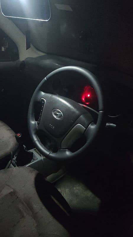 staring wheel Hyundai multimedia airbag installed it's an very neat 0