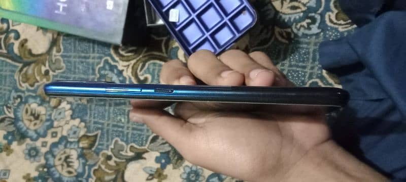 Infinix hot 8.4/64 2