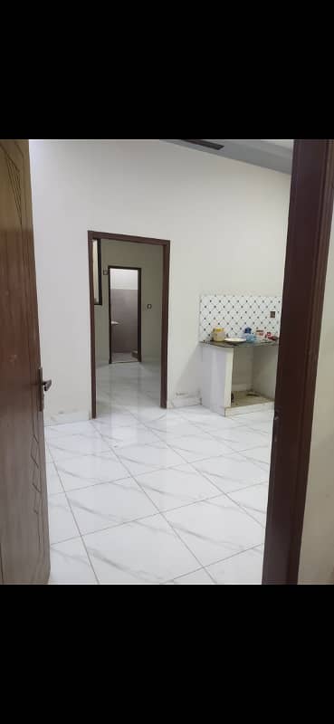 1 Bed Lounge for Sale in Kaneez Fatima With Washing Area 1