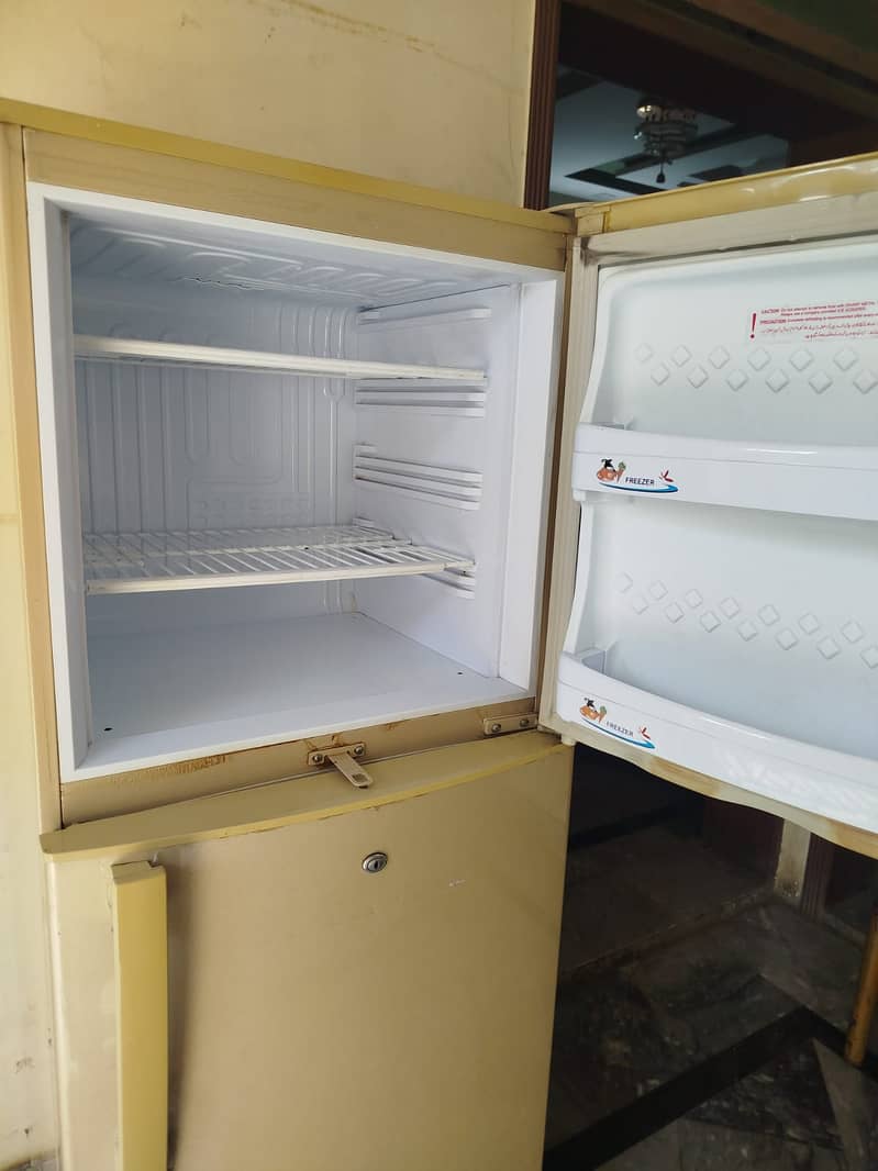 PEL REFRIGERATOR 2500-JF FOR SALE 5