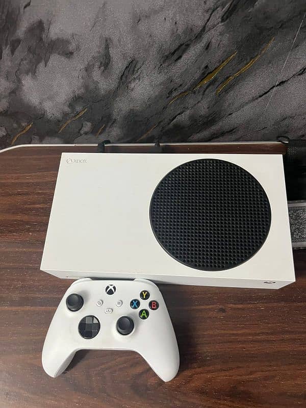 Xbox series s 3