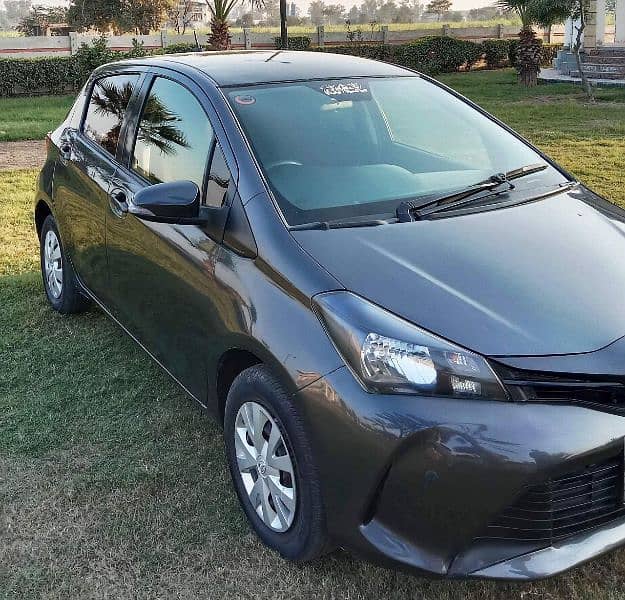 Toyota Vitz 2014/2018 12