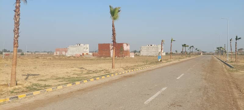 At main Road 1 Kannal Plot for sale in woods Block in Paragon City Lahore 9