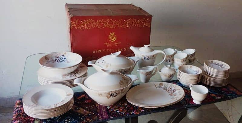 Brand New Royal Doultan 61-piece Dinner Set - Box Packed | Urgent Sale 0