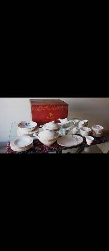 Brand New Royal Doultan 61-piece Dinner Set - Box Packed | Urgent Sale 2