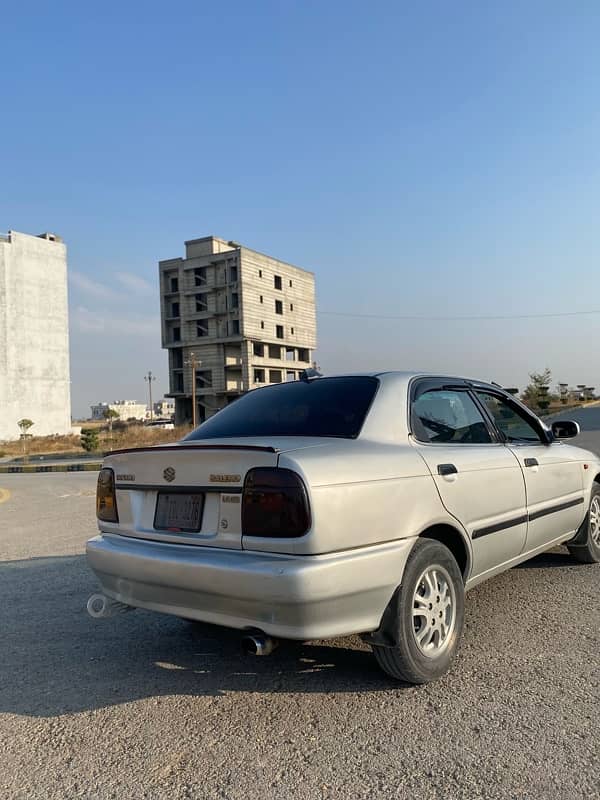 Suzuki Baleno 1.6 gti 2002 3