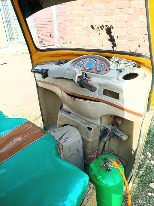 Rickshaw for urgent sell 3