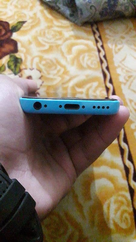 Iphone 5c Pta approved 1