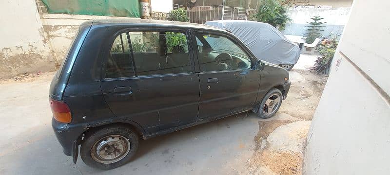 Daihatsu Cuore 2005 3