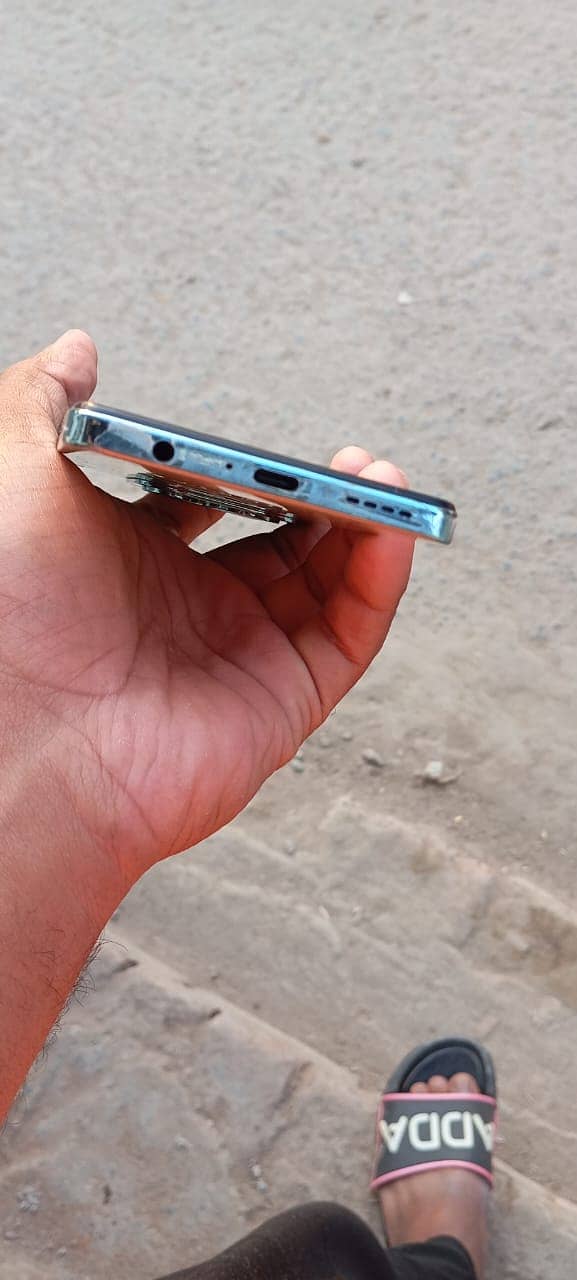 infinix hot 40 10 mahny warnti 1