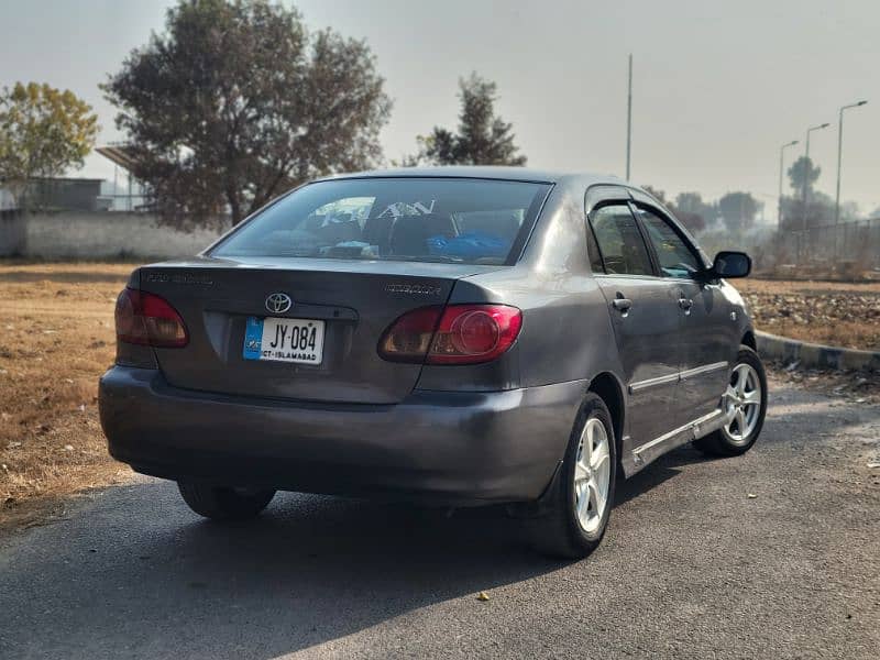 Toyota Corolla 2.0D Saloon 2006 4