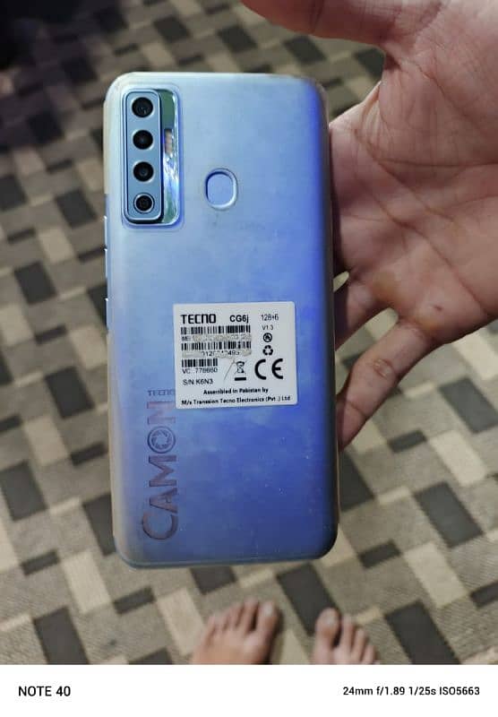 tecno camon 17 with box 10/10 all janiun cell 0