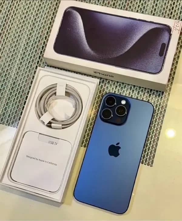 IPhone 15 Pro Max / Jv / 256 GB / contact: 0345-1582671 2