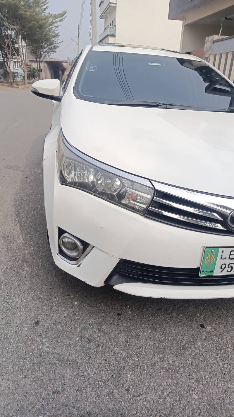 Toyota Corolla Altis 2015 3