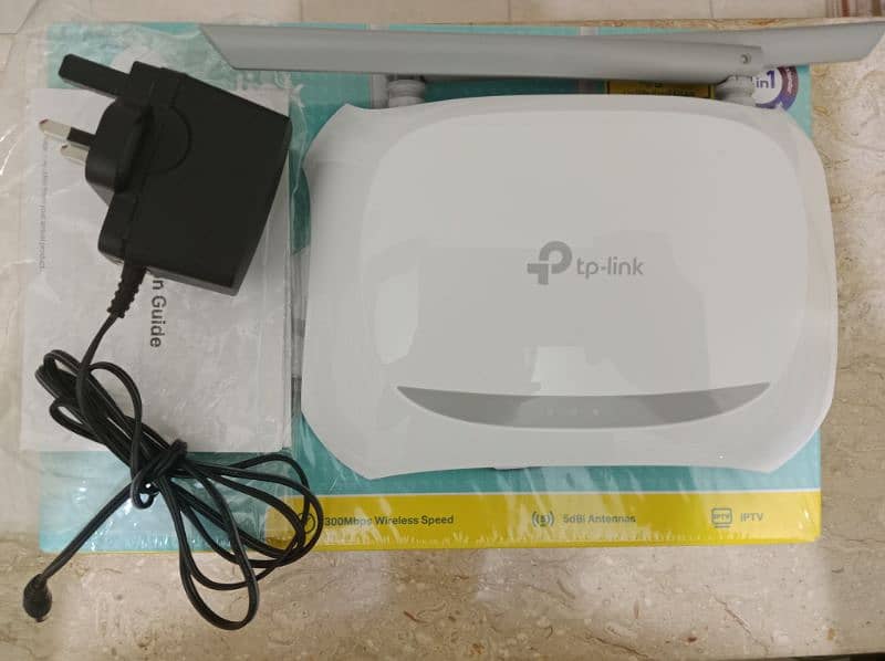 TP-Link Wi-Fi Router TL- Double Antenna 300 Mbps Wireless N Router 0