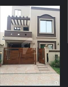 5 Marla New House For Rent in bahria Town Lahore