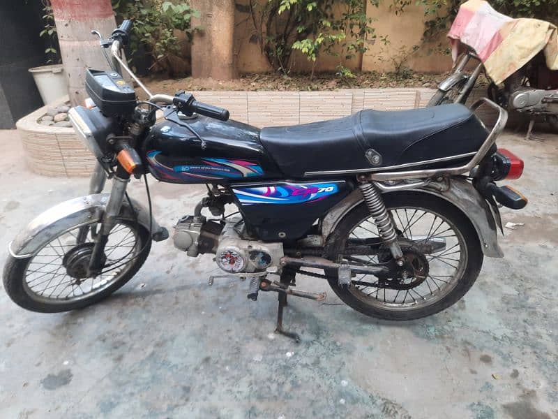 bike in very good condition 10/10 hai 4