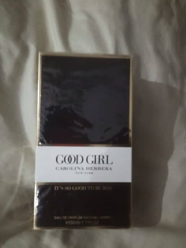 Caroline Herrera good girl eau de perfume 5o ml 0