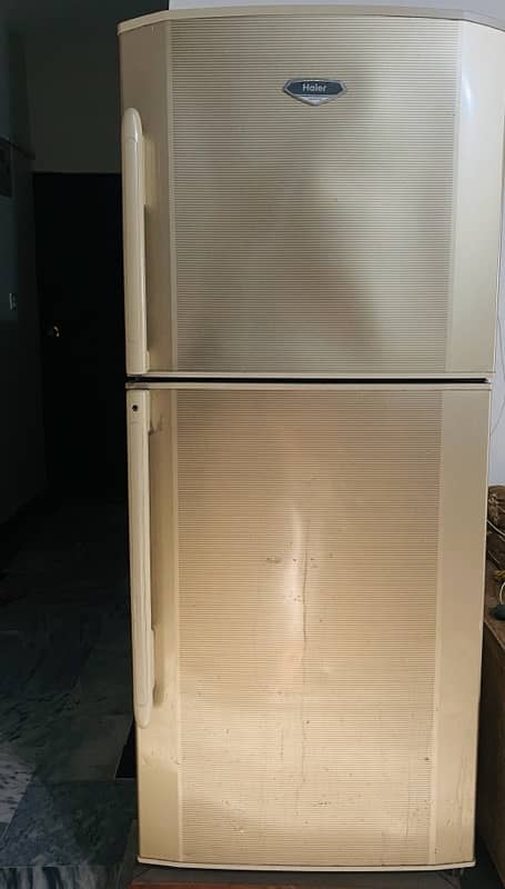 Haier fridge full size 0