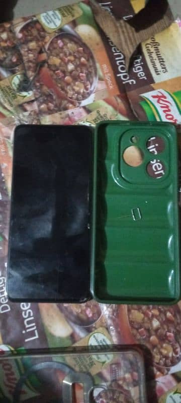 Infinix Hot 40i 8 month used box ka sat or variety card k sat 2