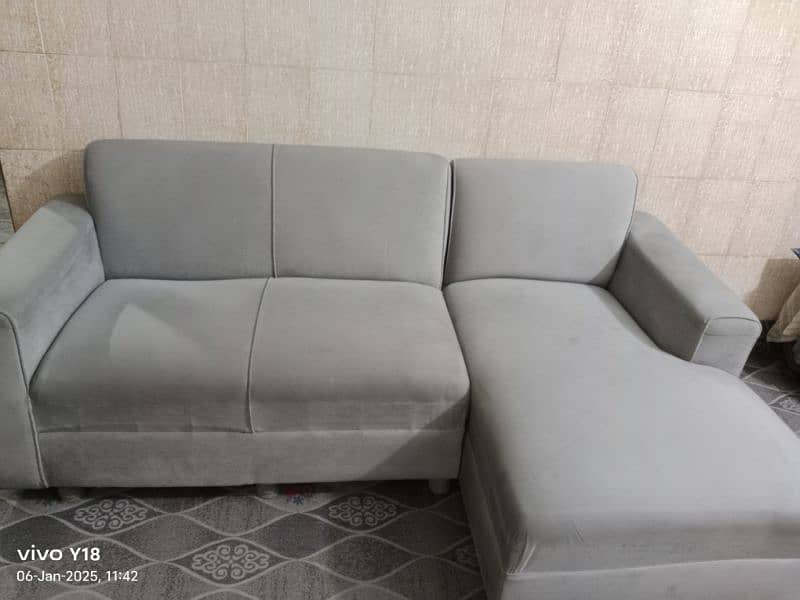 L shaped sofa 0