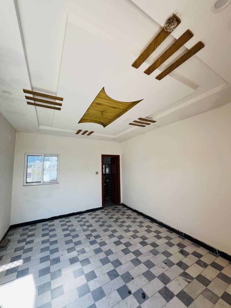 A Luxury House For Sale In Warsak Road 17