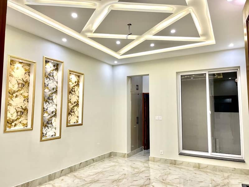 7.5 Marla Prime Location House For Sale In Warsak Road Darmangi Garden Near Main Road 8