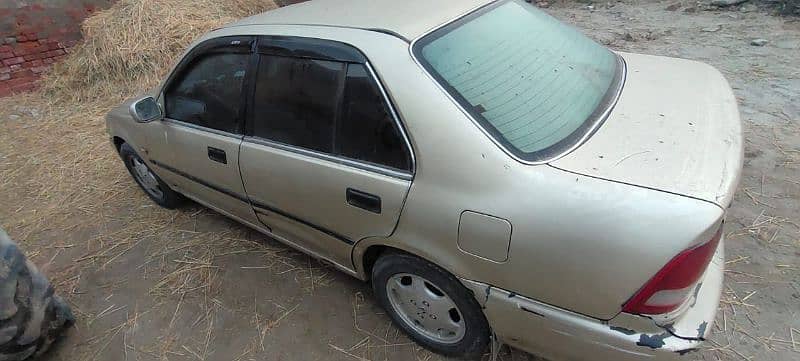 Honda City IDSI 2000 5