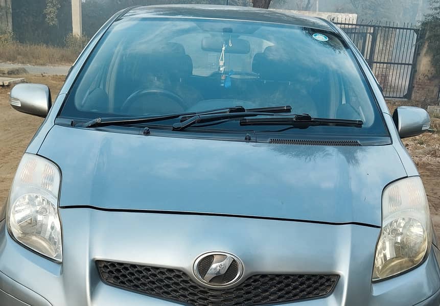 Toyota Vitz 2014 0