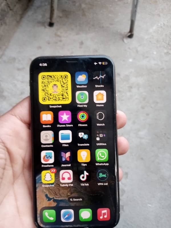 iphone xs 64 GB golden non pta 2