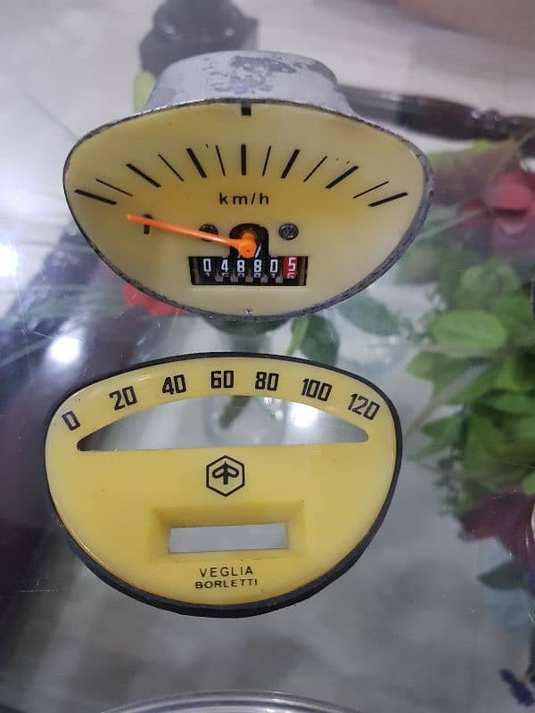 vespa speedometers for sale. 2