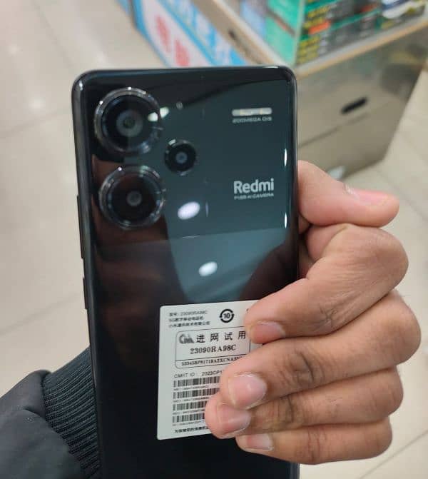 Redmi note 13 pro plus 16+512 4