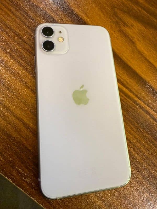 Iphone 11, 64 GB,PTA approved 0