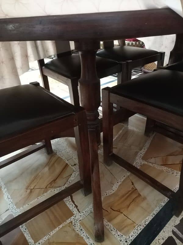 Dining Table with 6 Chairs 3