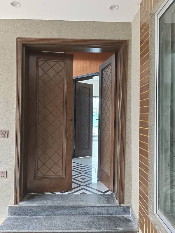 6 Marla Corner House for Sale Bahria Nasheman, Lahore 5