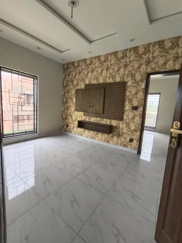 6 Marla Corner House for Sale Bahria Nasheman, Lahore 12