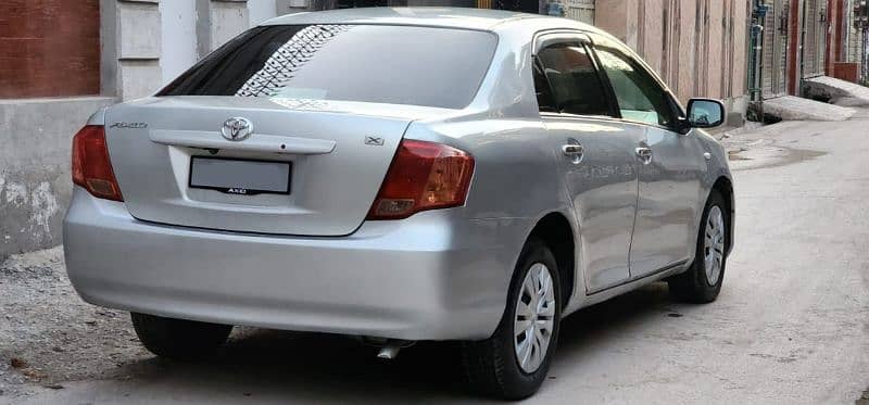 Toyota Corolla Axio X 8