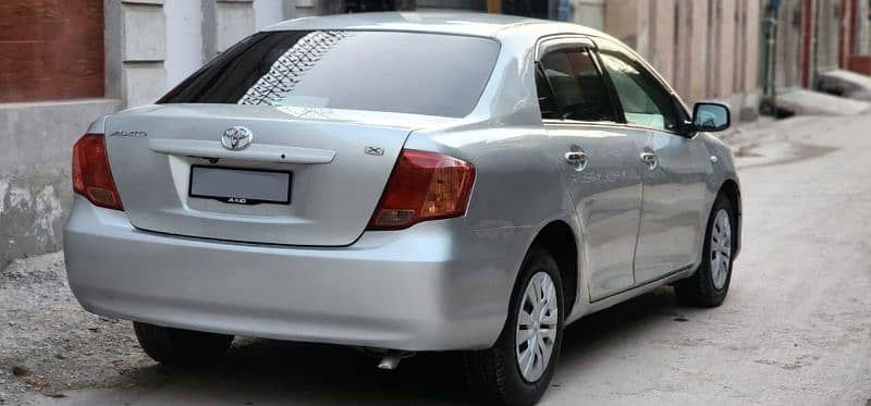 Toyota Corolla Axio X 9